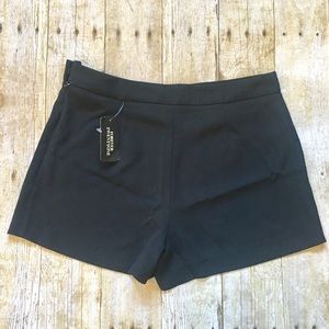 NWT Forever 21 black dress shorts Medium
